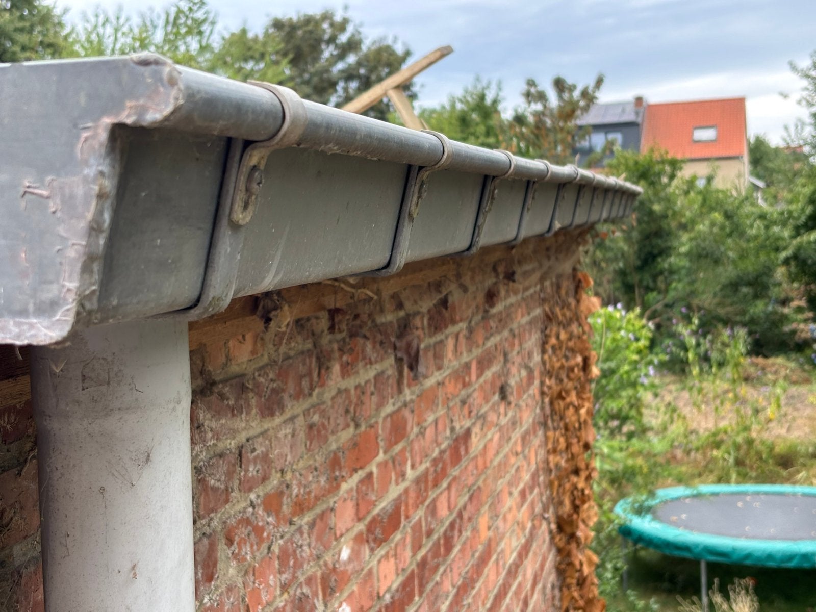 Zinken dakgoot, Doe-het-zelf en Bouw, Ophalen, Zo goed als nieuw, Dakgoot
