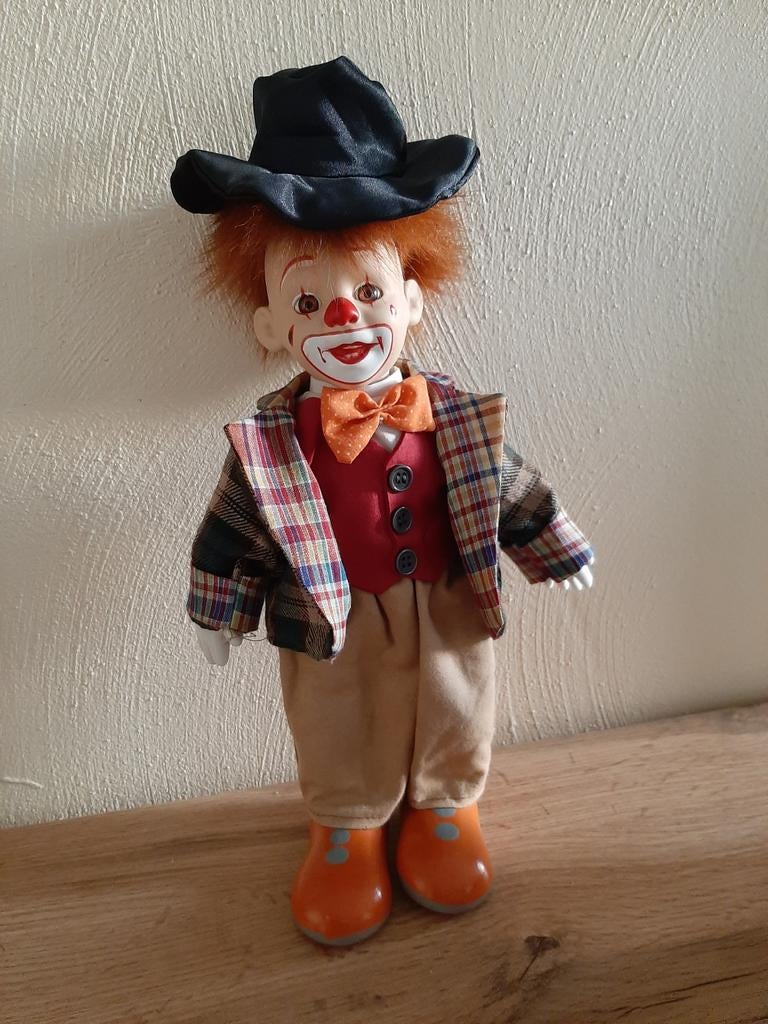 Clown porcelein, Verzamelen, Poppen, Ophalen