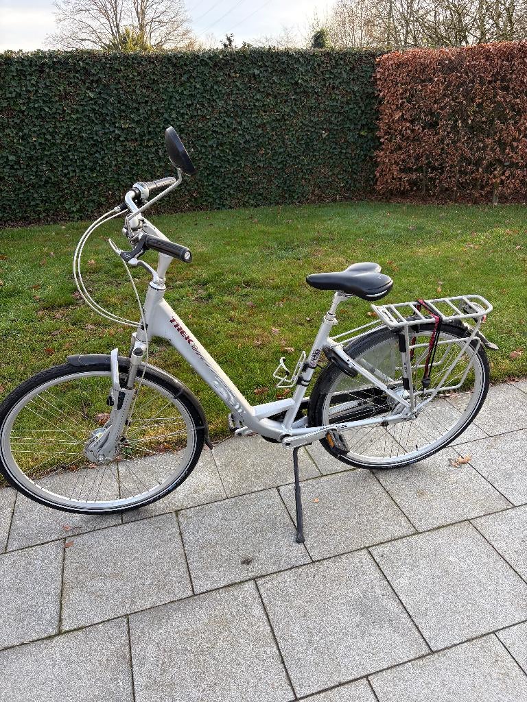 Trek stadsfiets - nieuwprijs €900 - zeer goede staat, Fietsen en Brommers, Ophalen, Zo goed als nieuw, Overige merken, Versnellingen