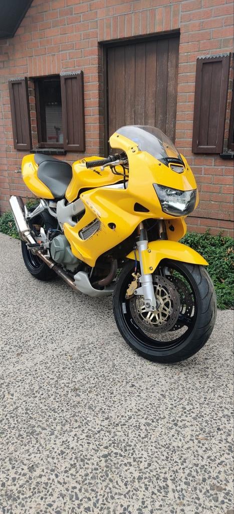Honda vtr 1000 firestorm, Motoren, Motoren | Honda, Particulier