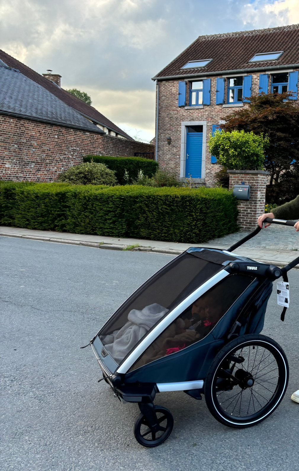 Remorque thule 2 places, Enlèvement, Utilisé, Remorque pour enfant, Suspension