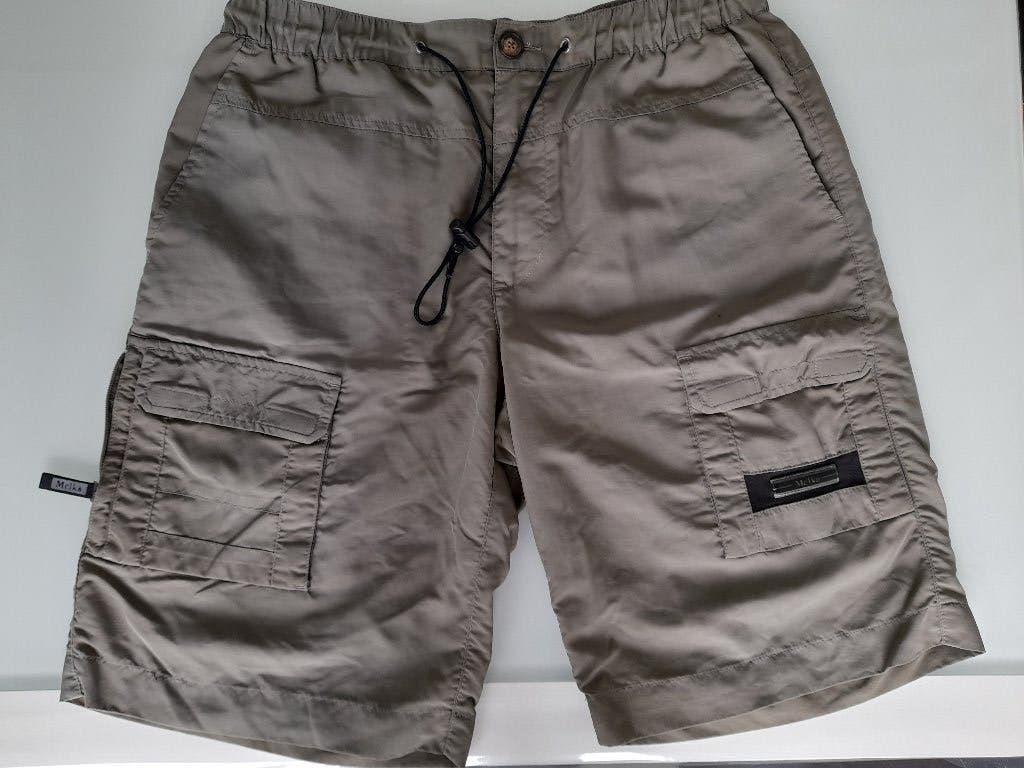 Bermuda of short kaki groen maat 34 of L, Ophalen of Verzenden, Zo goed als nieuw, Groen