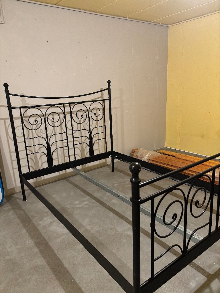 Bed 140 Ikea, 140 cm, Enlèvement, Utilisé, Deux personnes