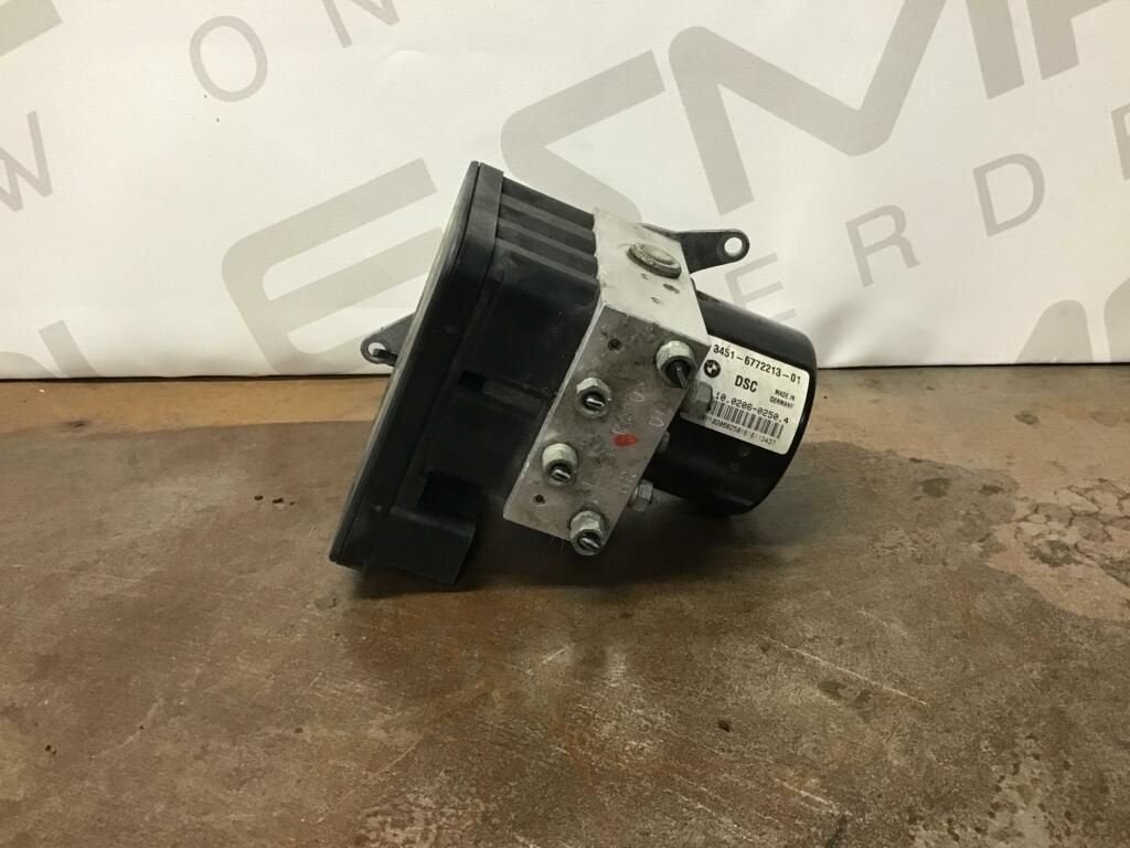 ABS pomp BMW 3-serie E91 3452677221401, -, Utilisé, -, Enlèvement ou Envoi