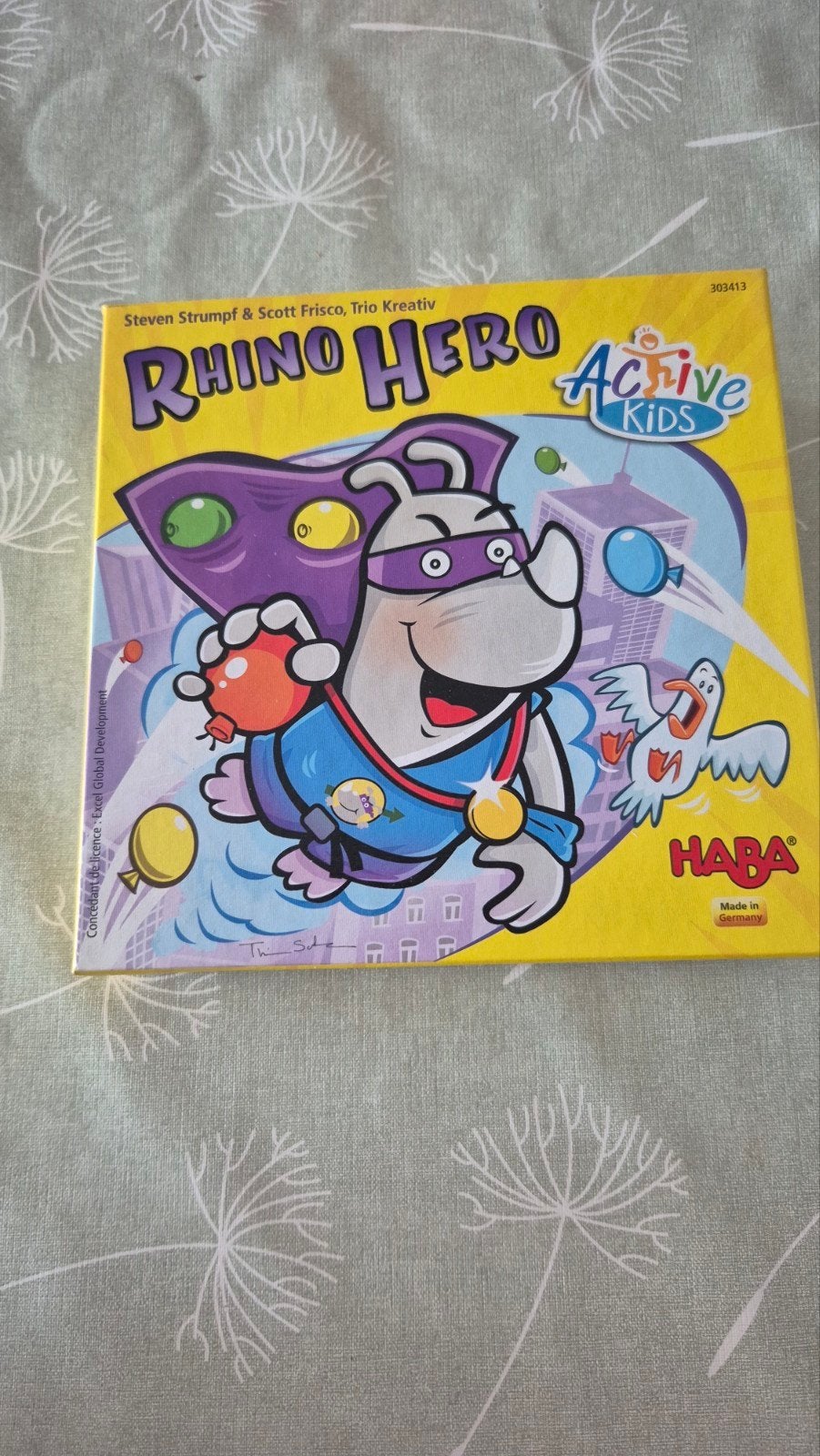 jeu  rhino hero, Enlèvement