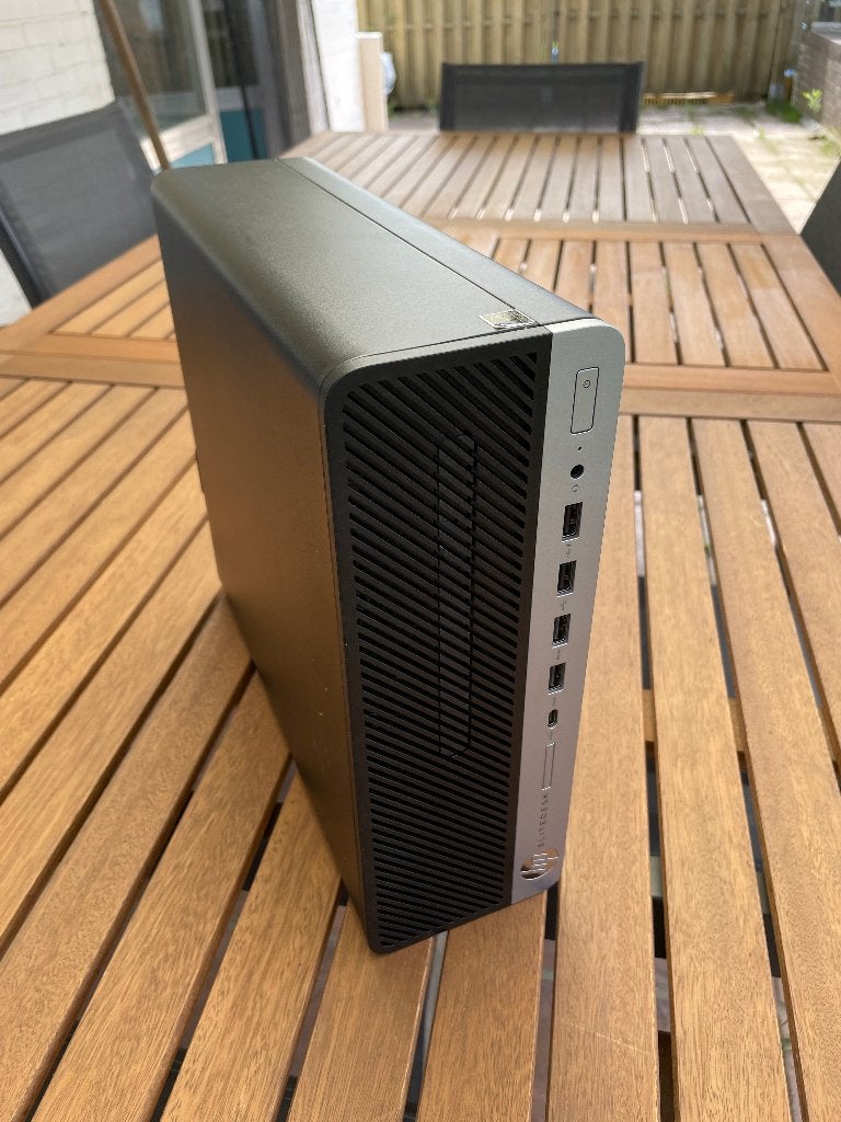 Ensemble PC HP EliteDesk SFF + webcam Logitech C920 + casque, Enlèvement ou Envoi, Comme neuf
