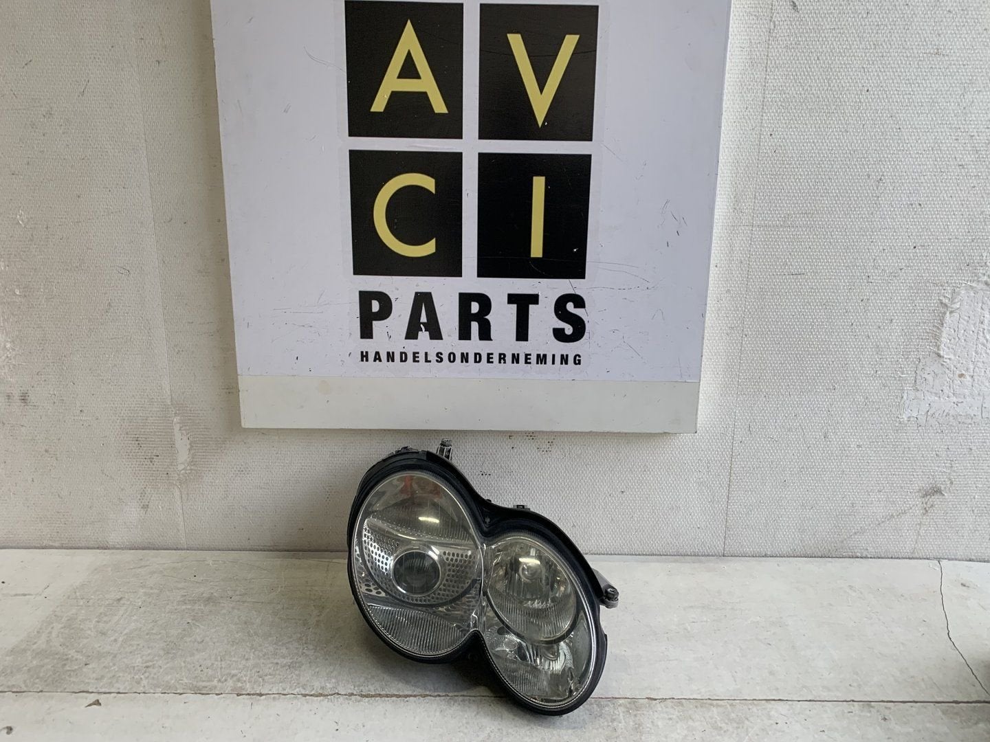 Koplamp R230 SL 500 xenon Bi xenon A2308207461 rechts, Autos : Pièces & Accessoires, Éclairage, Mercedes-Benz, Utilisé, Enlèvement ou Envoi