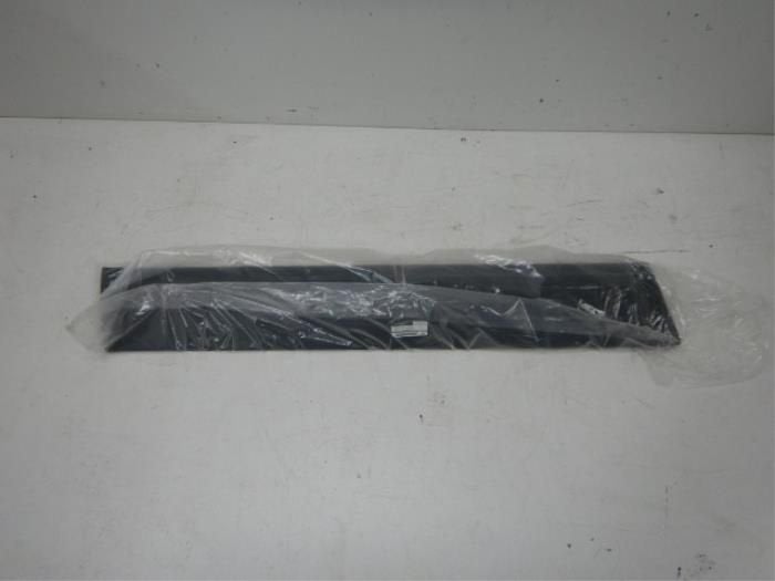 Nissan Qashqai J10 Portierlijst Sideskirt Links-voor, Auto-onderdelen, Ophalen of Verzenden, Gebruikt