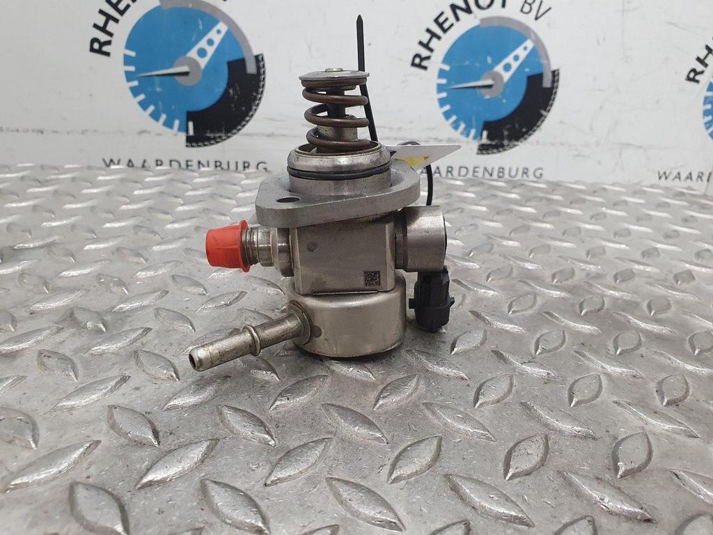 FORD FOCUS BRANDSTOF POMP VOOR DE INJECTOR 2016, Enlèvement ou Envoi, Utilisé, Stiba membre
