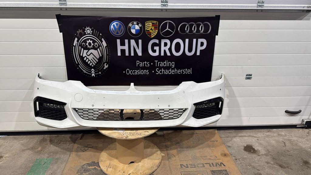 BMW 5-serie G30 voorbumper, Gebruikt, -, Voor, -