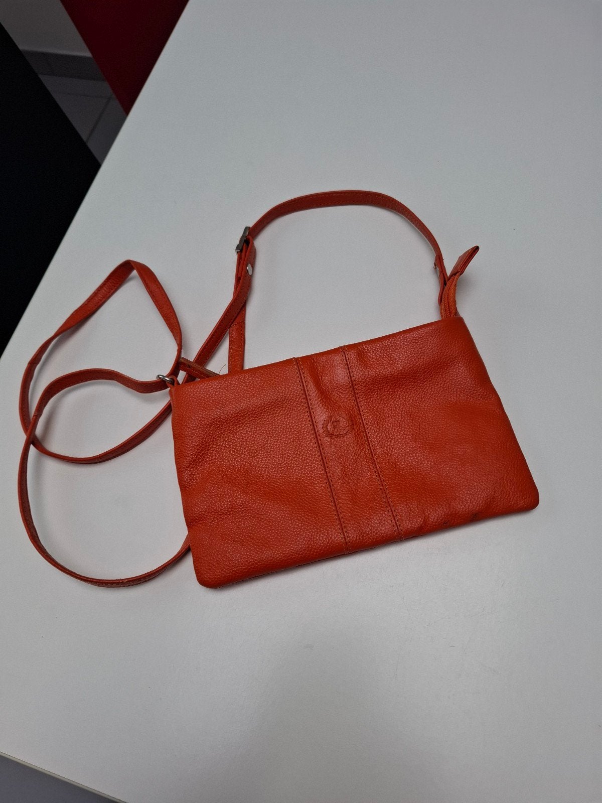 Rode, oranje leren handtas, Ophalen, Rood, Handtas