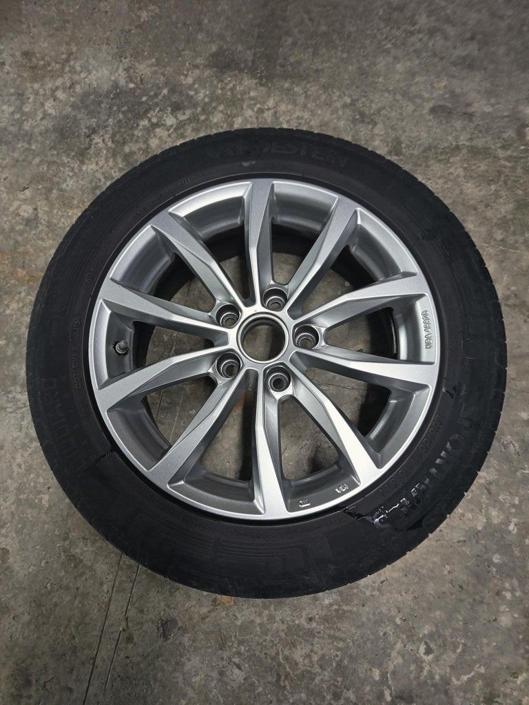 Velgen met zomerbanden 16" VW, Autos : Pièces & Accessoires, Pneus & Jantes, 16 pouces, Véhicule de tourisme, Pneus été, 205 mm