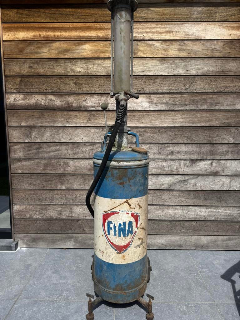 Oude 2 Takt benzine pomp te koop – ideaal voor restauratie, Verzamelen, Ophalen, Zo goed als nieuw