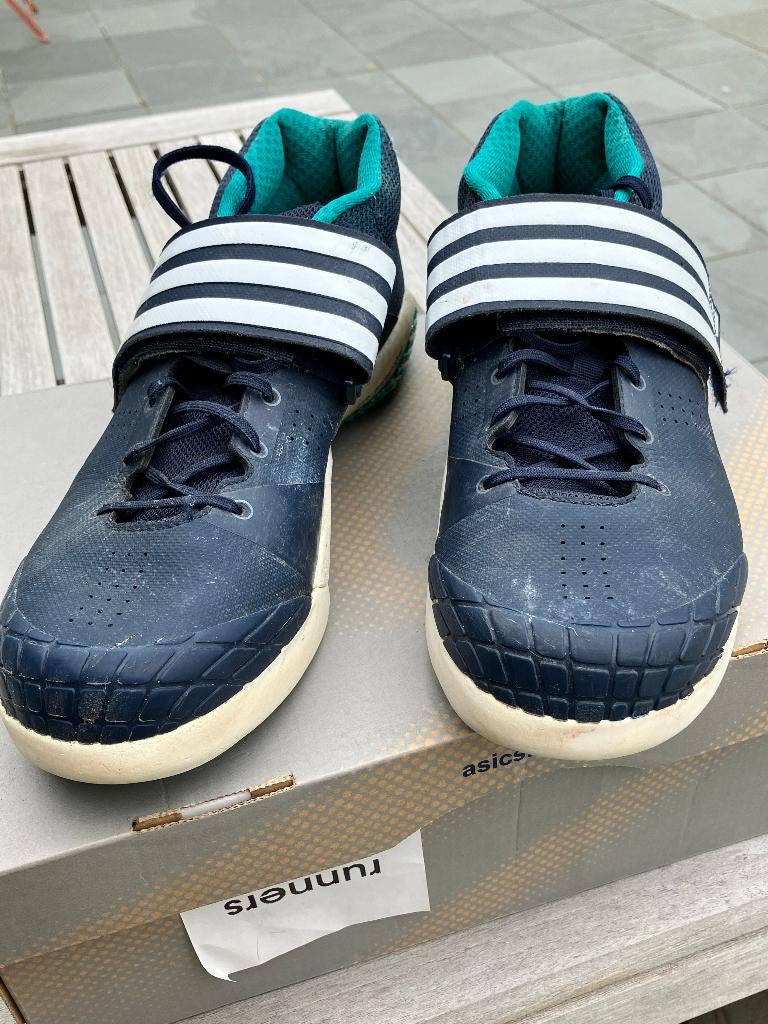 Speerwerpschoenen Asics - M43,5 -perfecte grip en spikeplaat, Ophalen, Gebruikt, Overige typen, Overige sporten