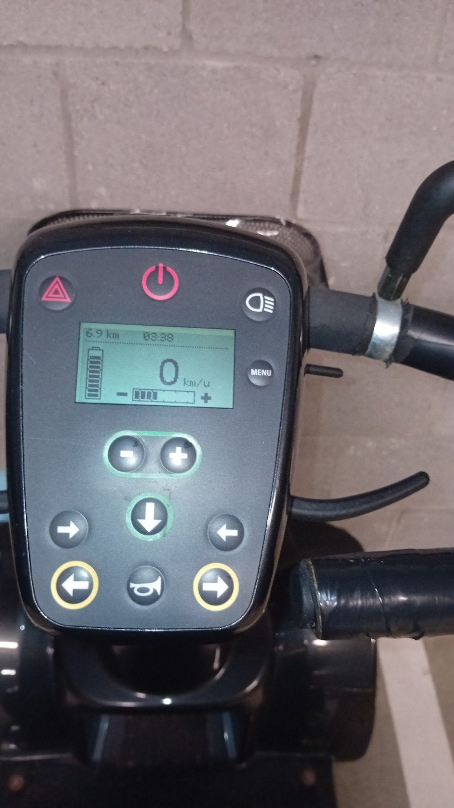 scootmobiel, Enlèvement, Utilisé, 26 à 35 km, 11 à 15 km/h