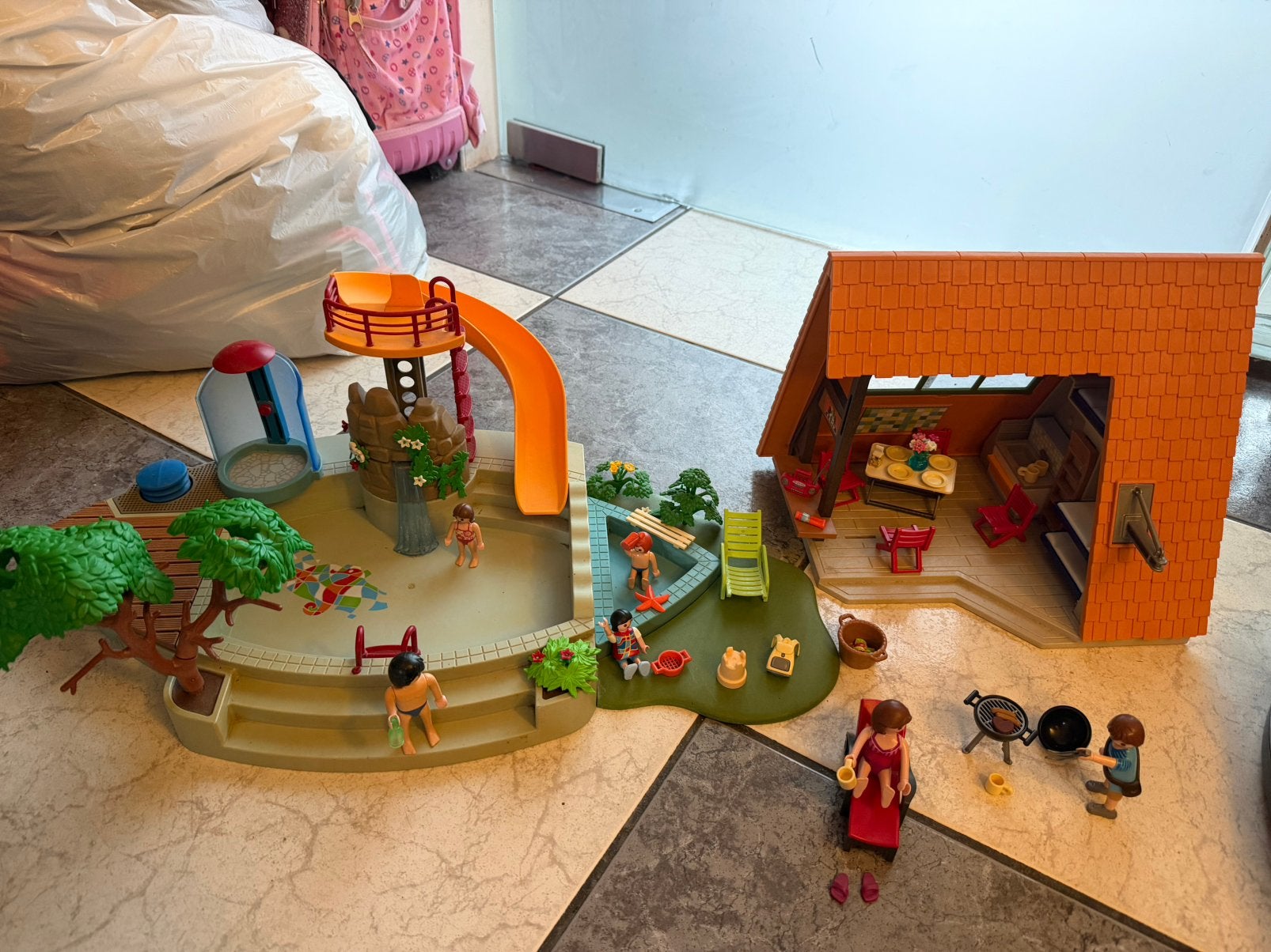 Playmobil vakantiehuis met zwembad, Ophalen of Verzenden, Gebruikt