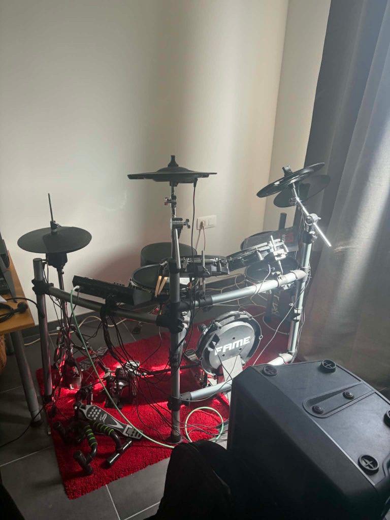 e-drum fame dd-one xt, Muziek en Instrumenten, Drumstellen en Slagwerk, Ophalen