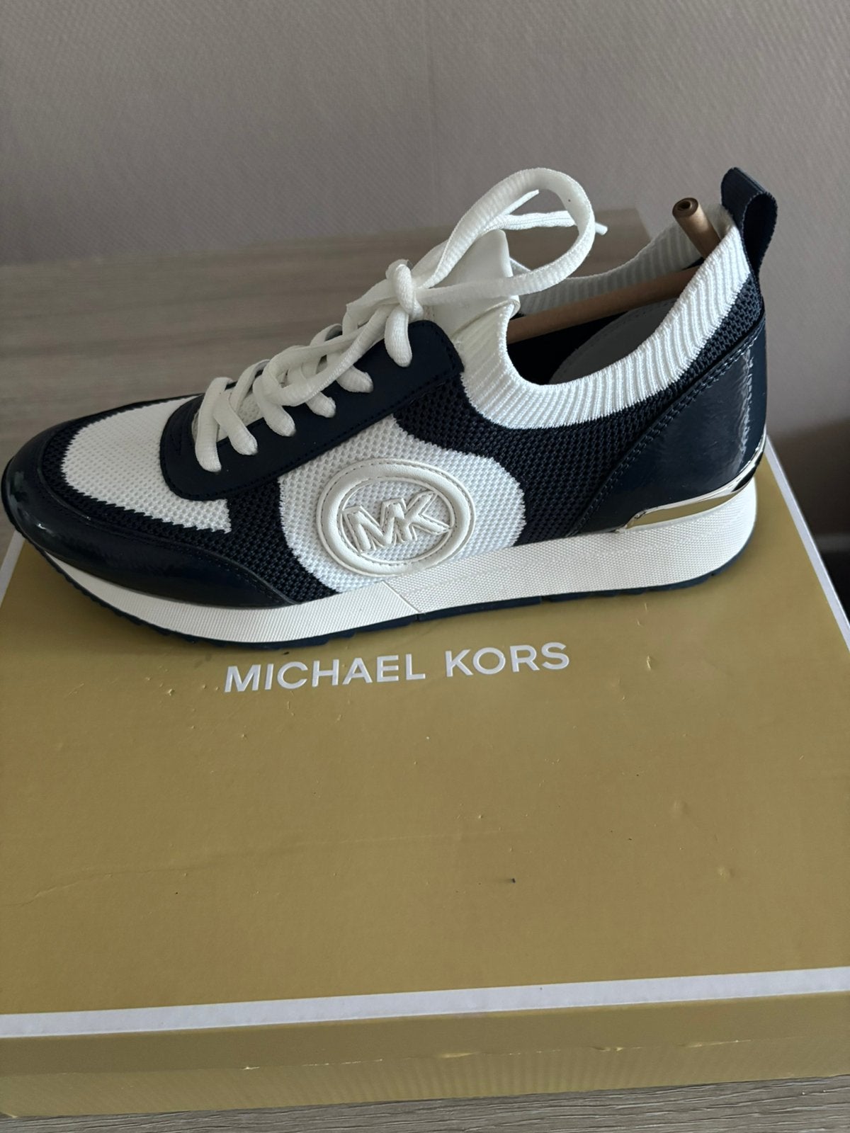 Baskets michael kors originale pointure 39, Kleding | Dames, Blauw, Nieuw, Ophalen of Verzenden, Sneakers