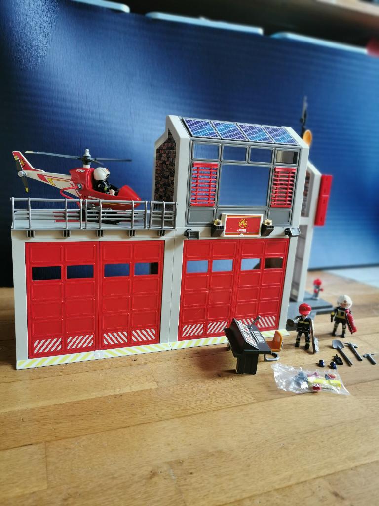Brandweerkazerne van playmobil 9462, Kinderen en Baby's, Speelgoed | Playmobil, Ophalen, Zo goed als nieuw, Complete set