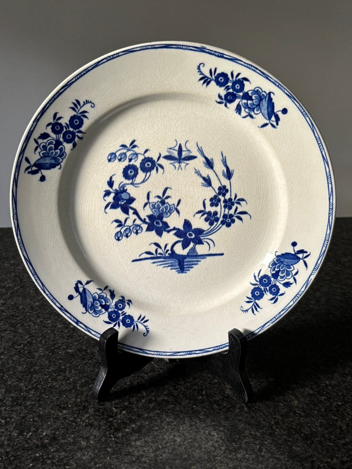 Assiette vintage exclusive Grand Bouquet BOCH 24 cm, Antiquités & Art, Enlèvement ou Envoi