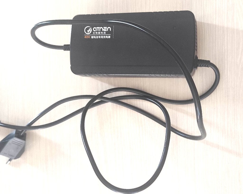 Chargeur de batterie pour vélo électrique 48V, Enlèvement ou Envoi