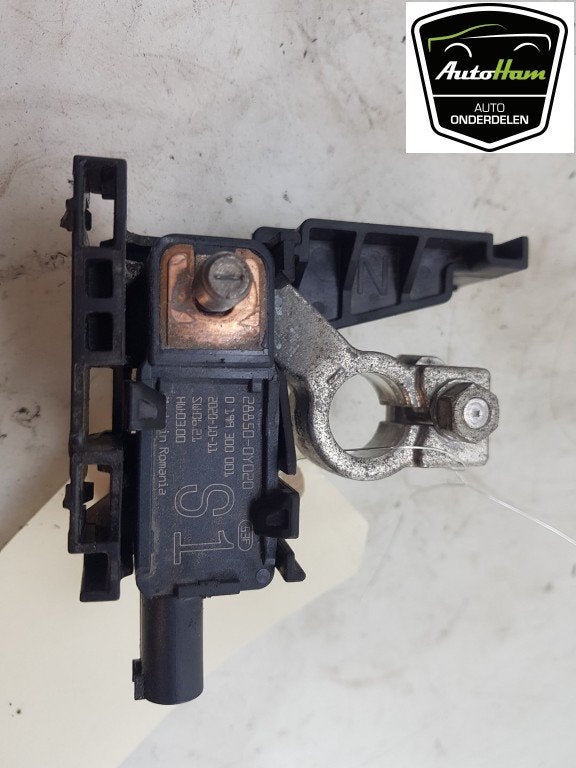 ACCUKLEM Corolla Touring Sport (E21 / EH1) (|288500Y020|), Gebruikt, Toyota