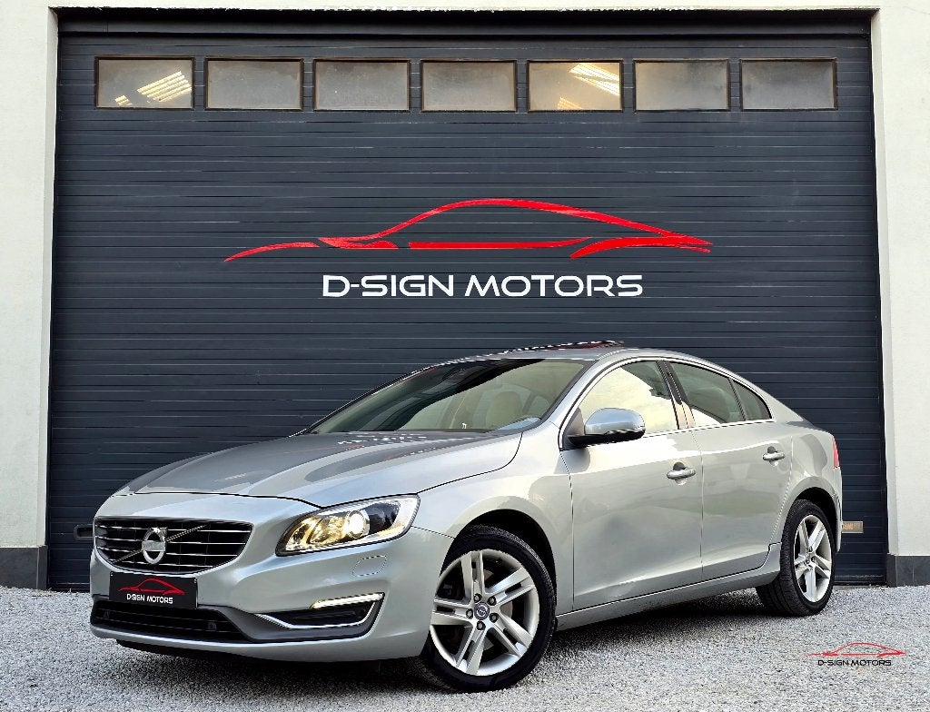 VOLVO S60 2.4 D5 4WD (215pk) GEARTRONIC SUMMUM 2013 102461km, Auto's, Automaat, Beige, S60, Leder
