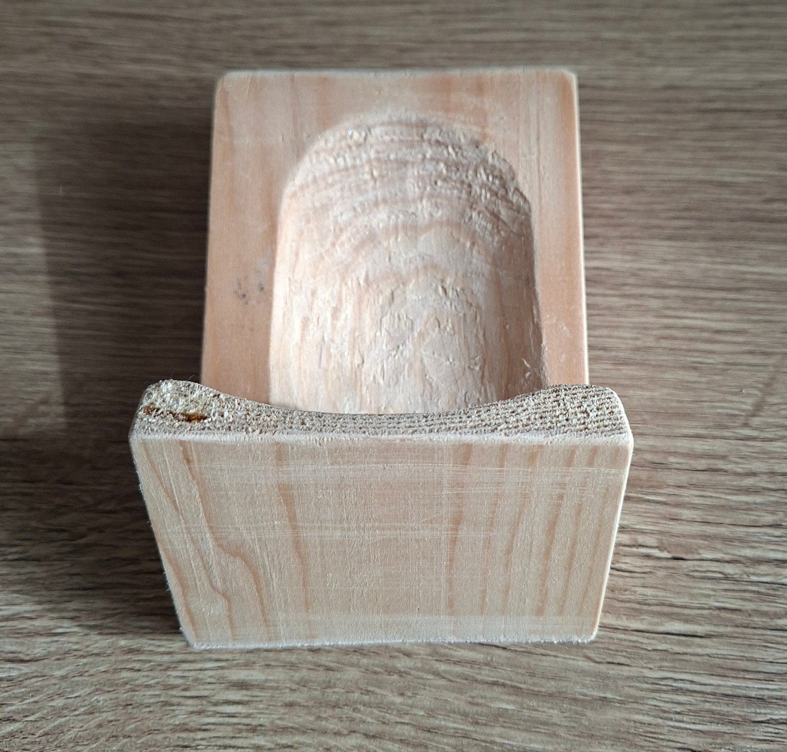 pince à huîtres en bois, Envoi, Bois