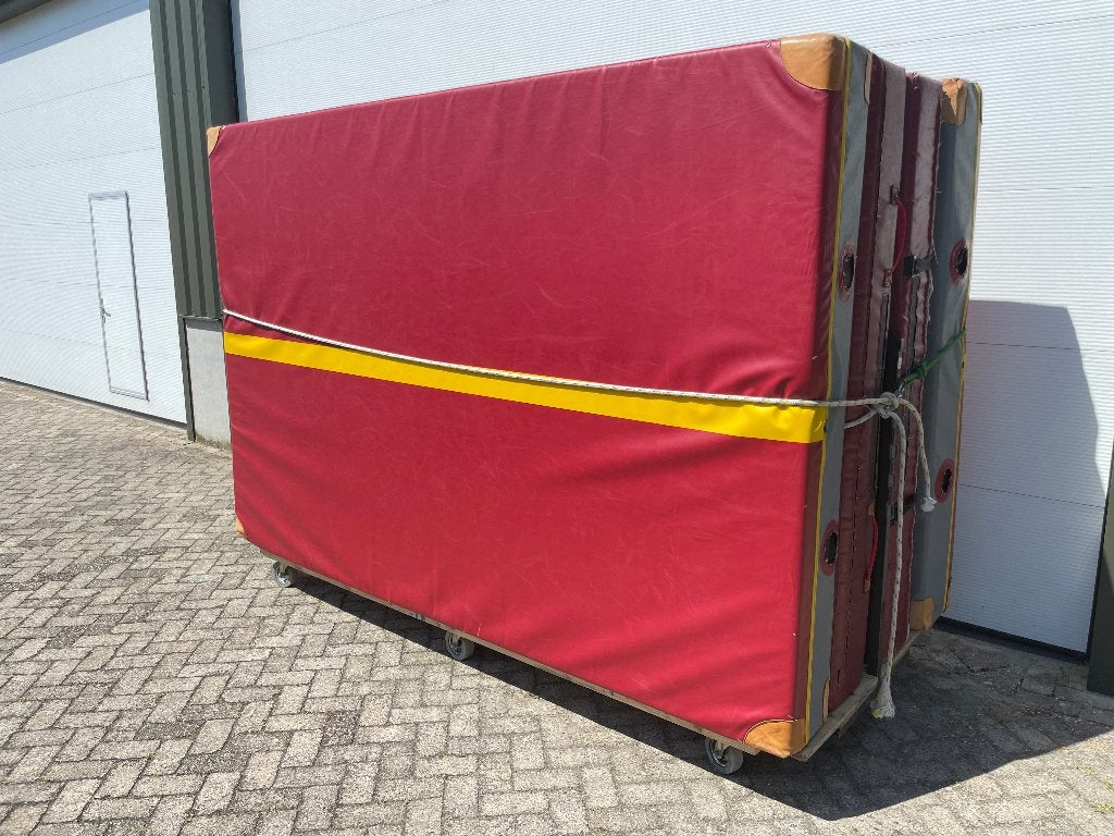 Dikke landingsmat, valmat  grote mat, turnmat, gymmat, Sport en Fitness, Turnen, Gebruikt, Ophalen