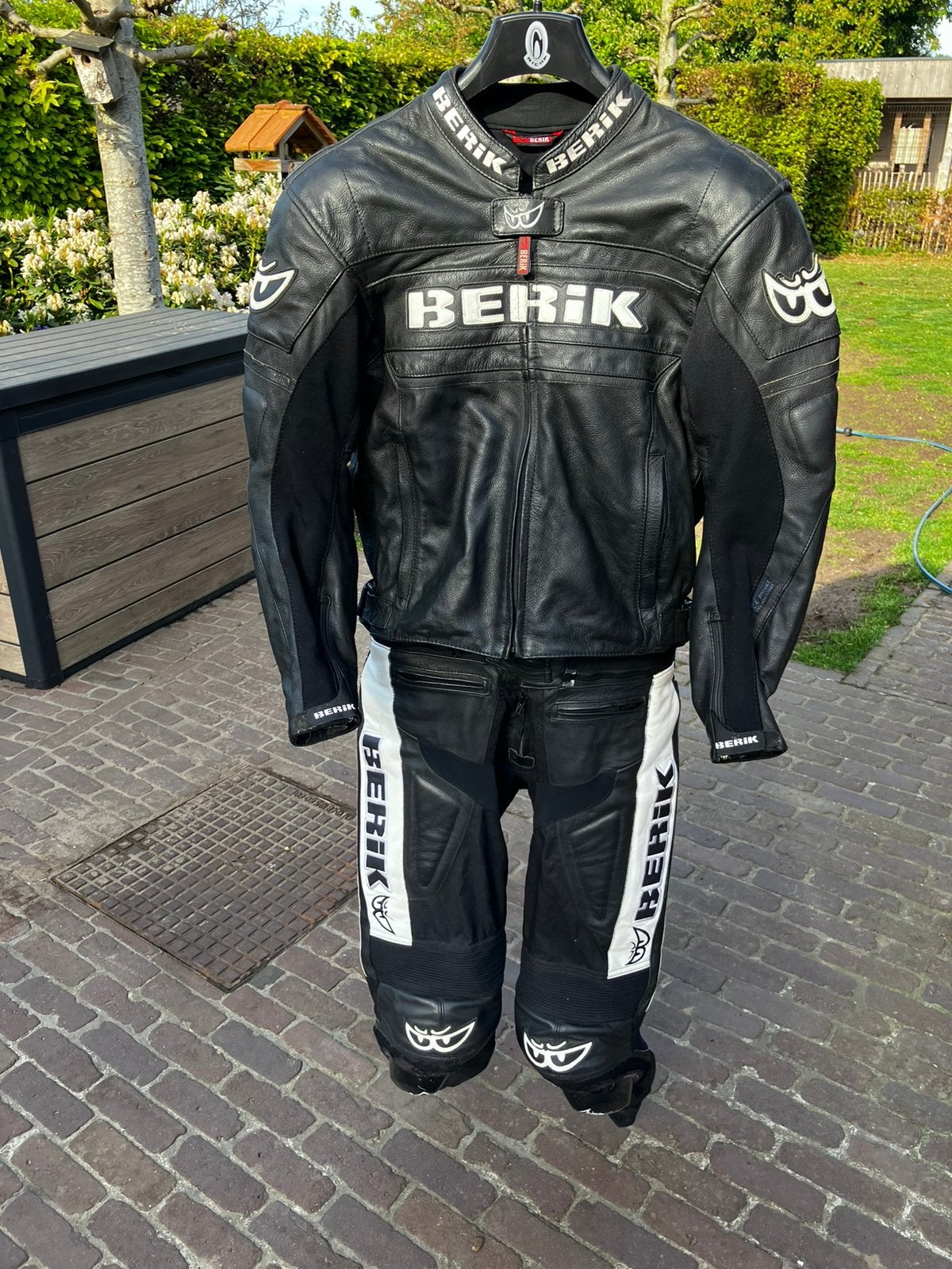 BERIK moto pak, zwart / wit, Motoren, Kleding | Motorkleding, Ophalen, Tweedehands, Heren, Combipak