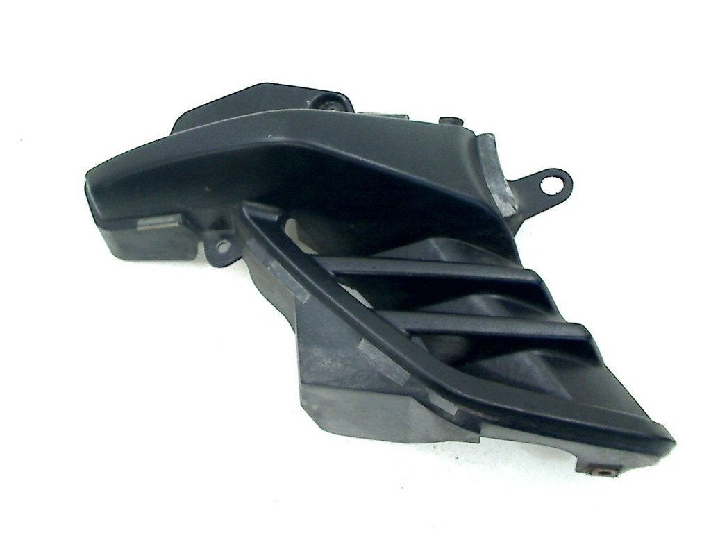 CARENAGE SUPPORT DIVERS DL 650 V-Strom 2004-2006 (DL650), Dhr. S. di Majo, Utilisé, Info@cama-motorparts.nl, P.J. Troelstraweg 8 8
3144 CX  MAASSLUIS, NL