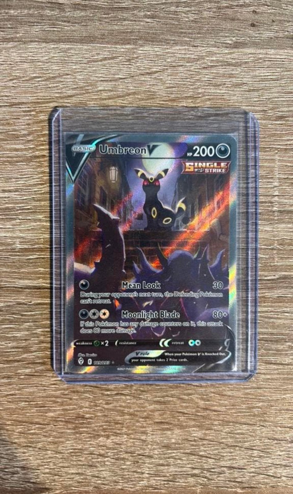 Umbreon V, Hobby & Loisirs créatifs, Jeux de cartes à collectionner | Autre, Enlèvement ou Envoi
