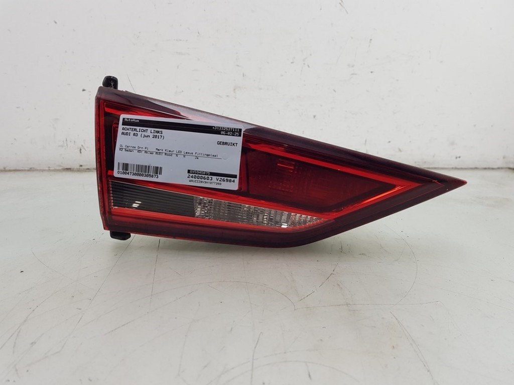 ACHTERLICHT LINKS A3 Limousine (8VS / 8VM) (|8V5945075|), Gebruikt, Audi