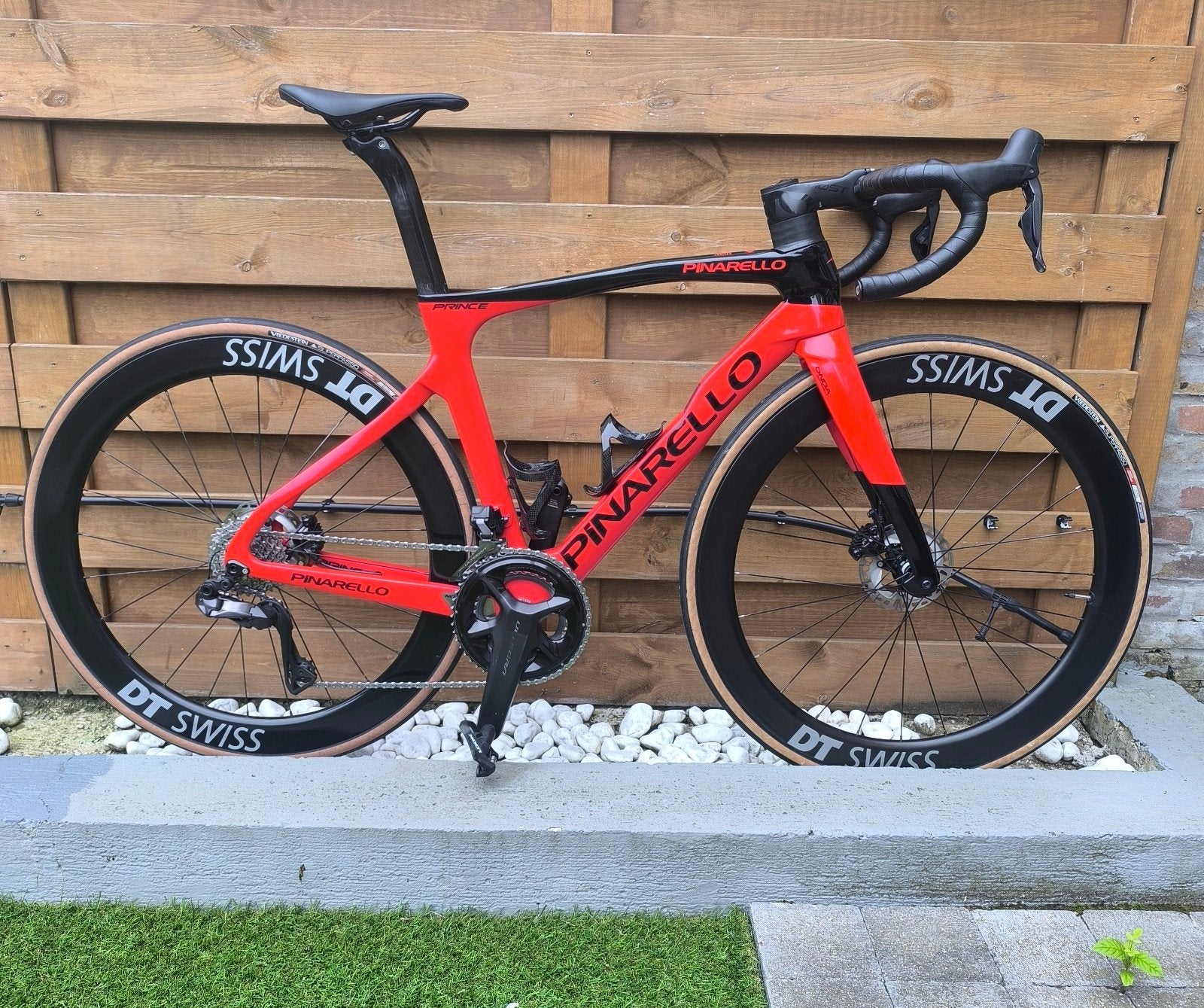 Pinardllo Prince ultegra Di2 12s disc 2023 Taille M, Vélos & Vélomoteurs, Autres marques, Comme neuf, Enlèvement, 53 à 57 cm