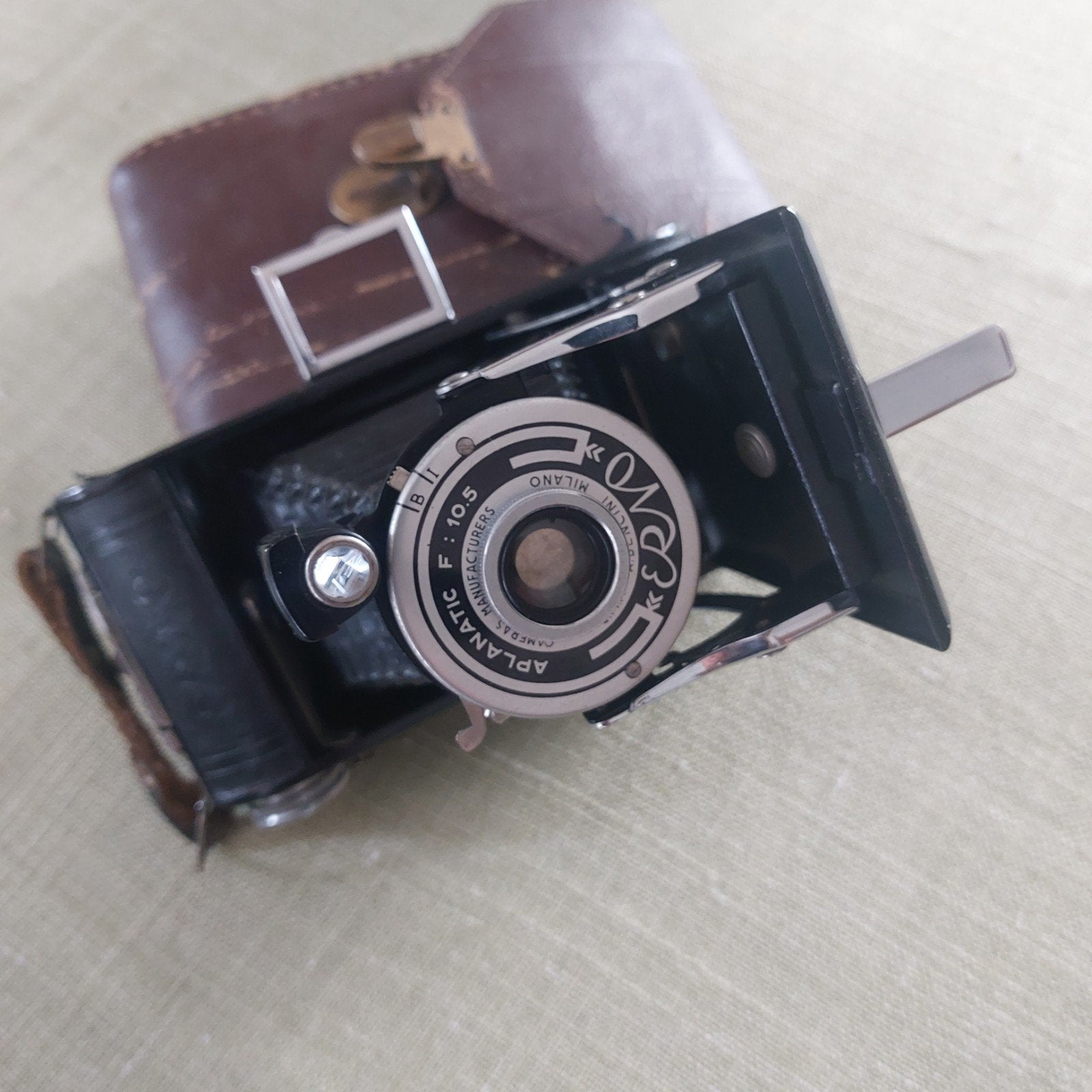 Appareil photo, Enlèvement