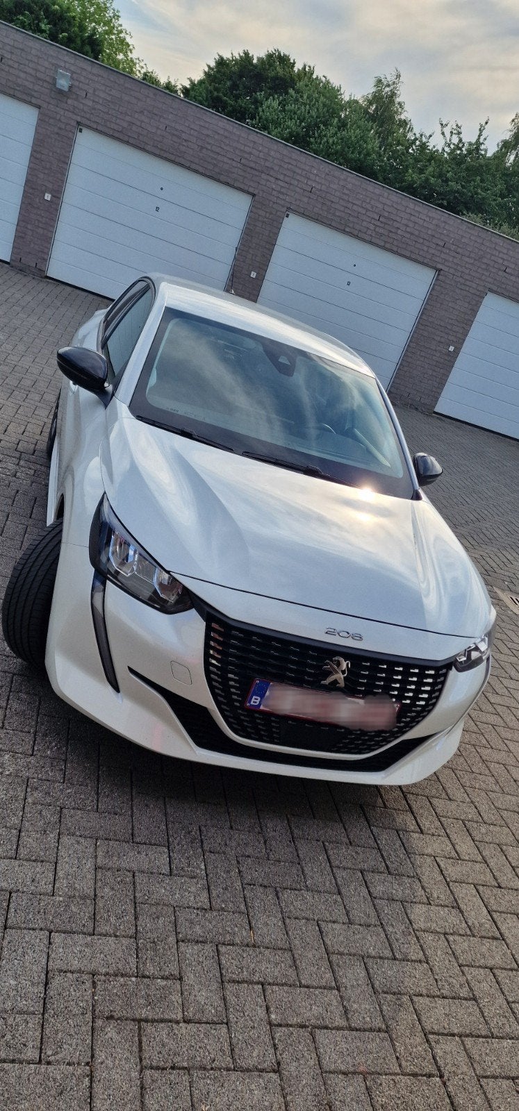 Prachtige Peugeot 208 -PureTech -automatic-kleur: wit 
-Bou, Autos, Peugeot, Achat, Euro 6, Carnet d'entretien, Noir
