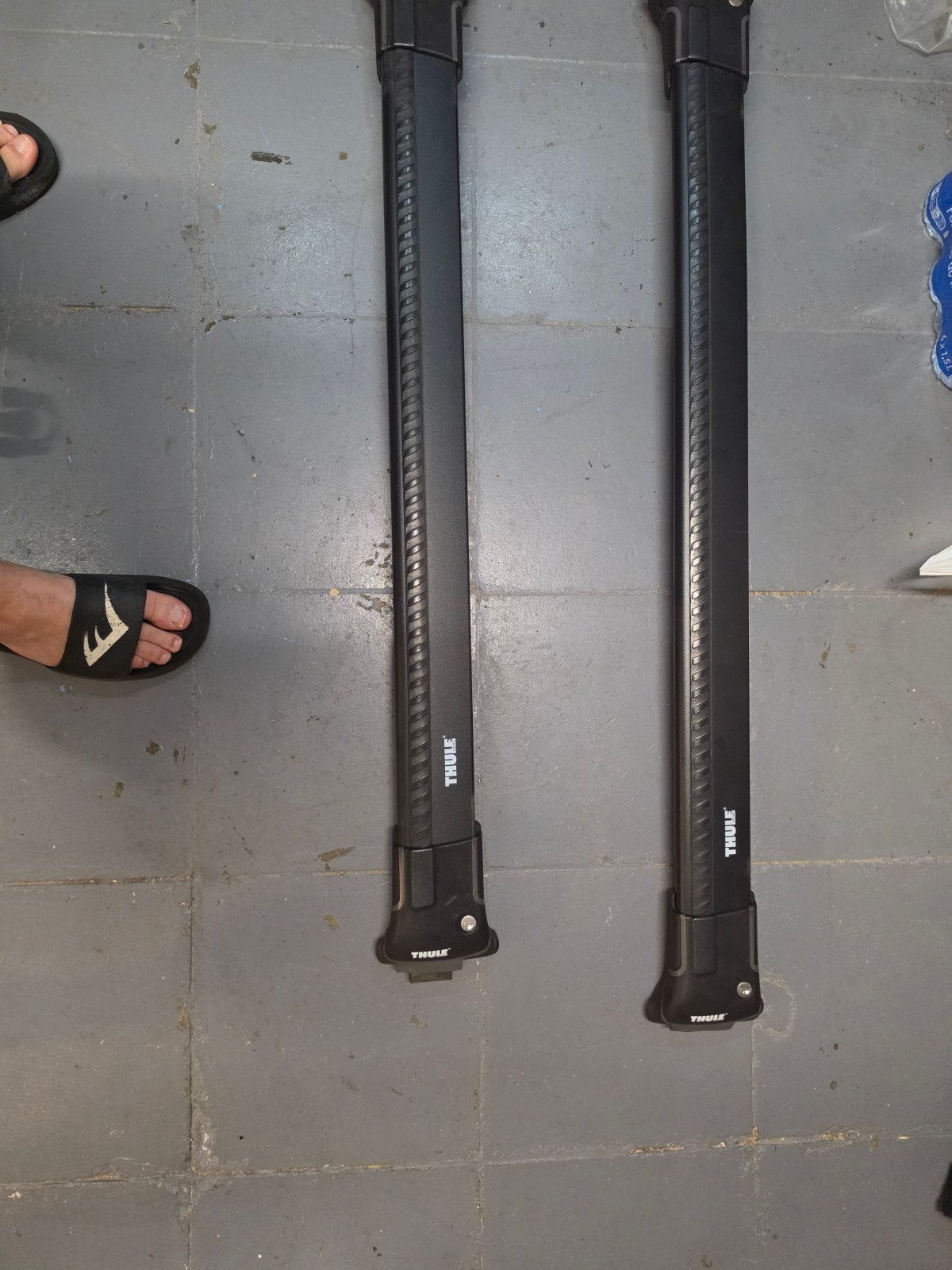 barre de toit thule wingbar modele sport
Ave, Enlèvement, Comme neuf