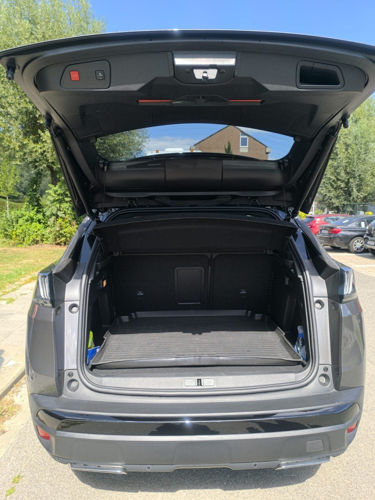 peugeot 3008 gt 12 benzine grijs zwart blackpack, Autos, Cuir, Argent ou Gris, Achat, Euro 6