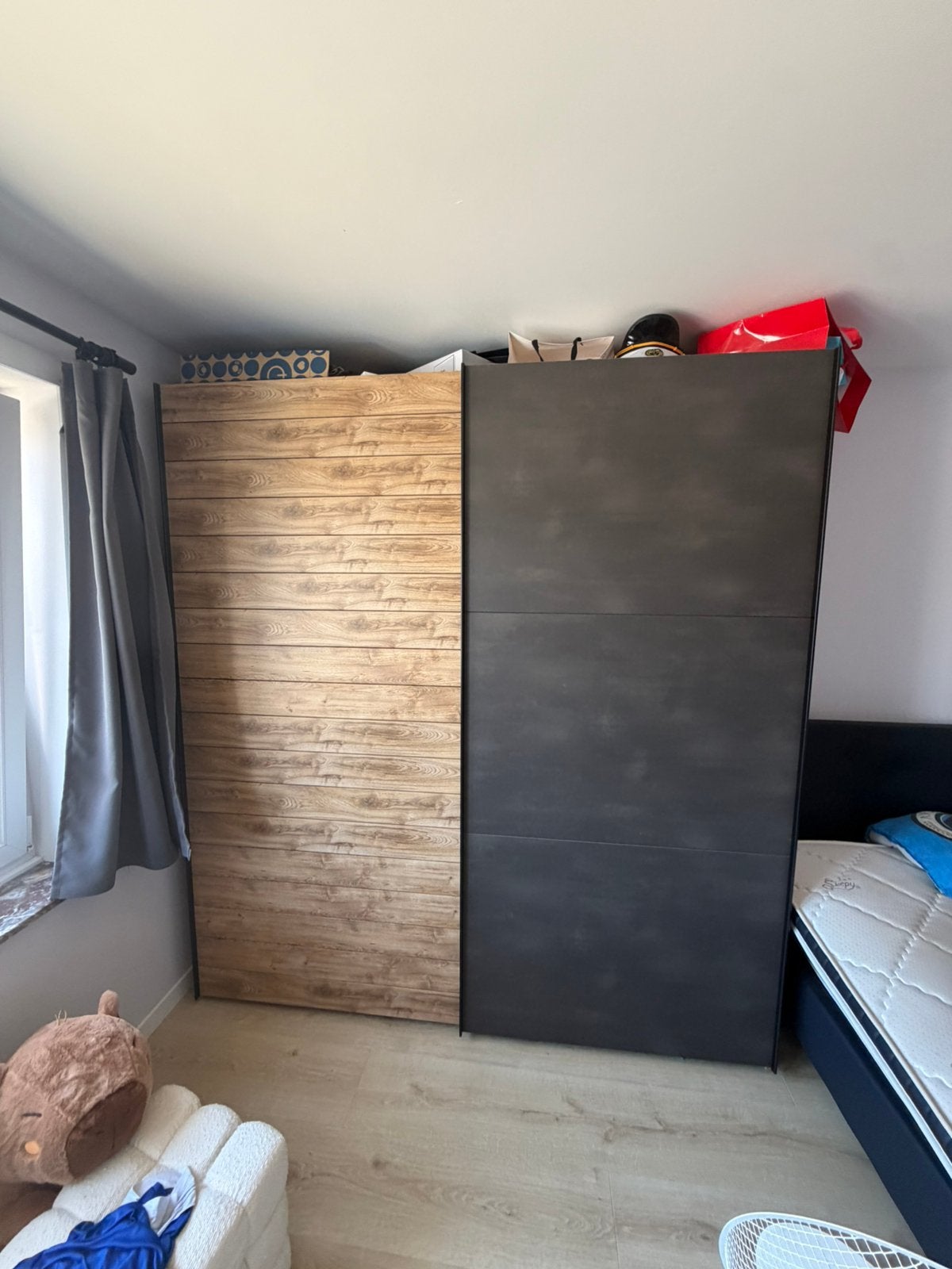 Kledingkast te koop, Enlèvement, Comme neuf
