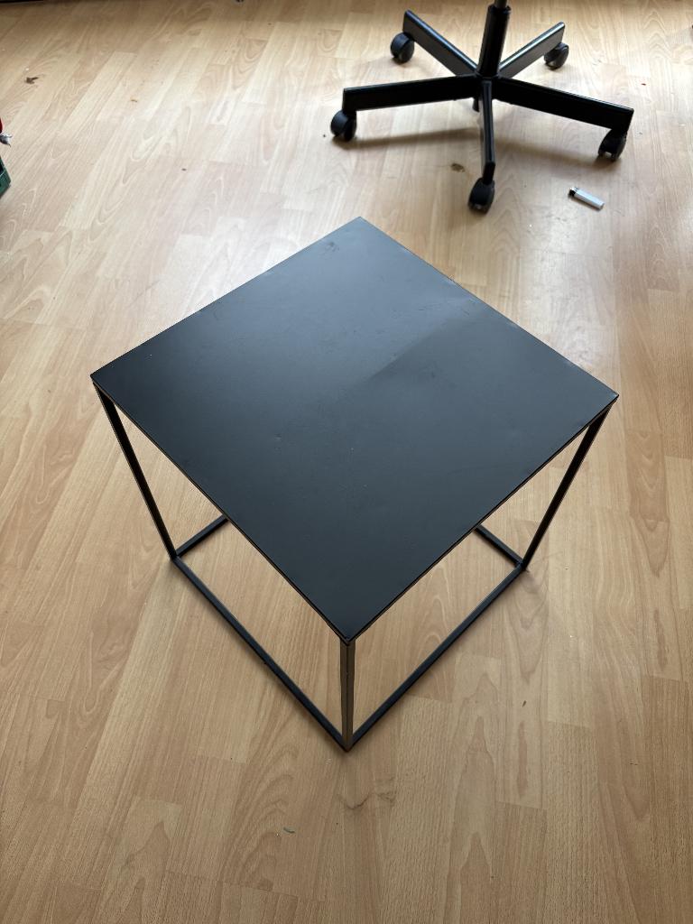 Table Basse Métal, Maison & Meubles, Moins de 50 cm, Carré, Enlèvement, Utilisé