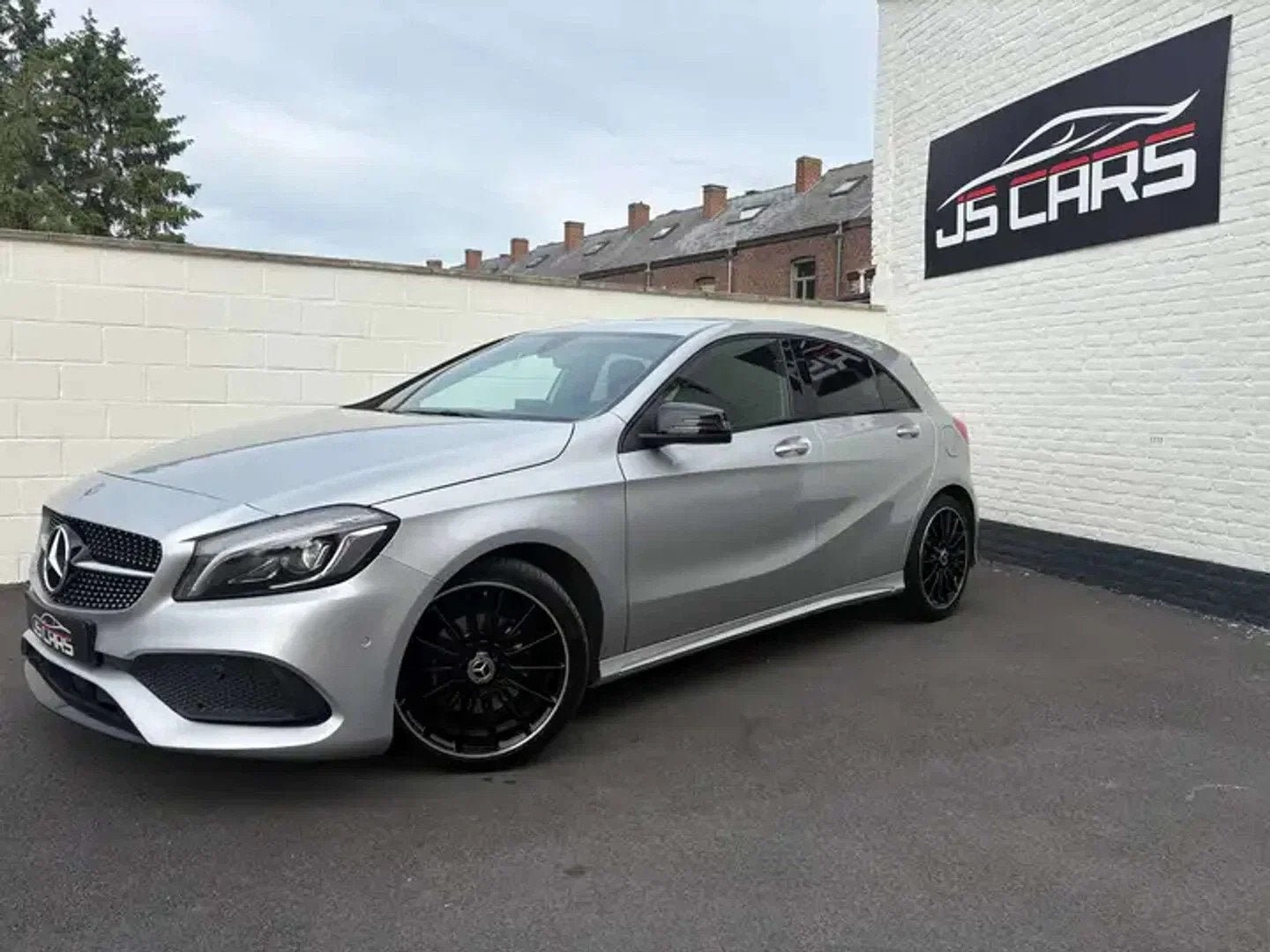 Mercedes-Benz A-CLASS 180 d*GPS*PDC*FRONT ASSIST*LED*SIEGES, Autos, Achat, Euro 6, Entreprise, Alcantara