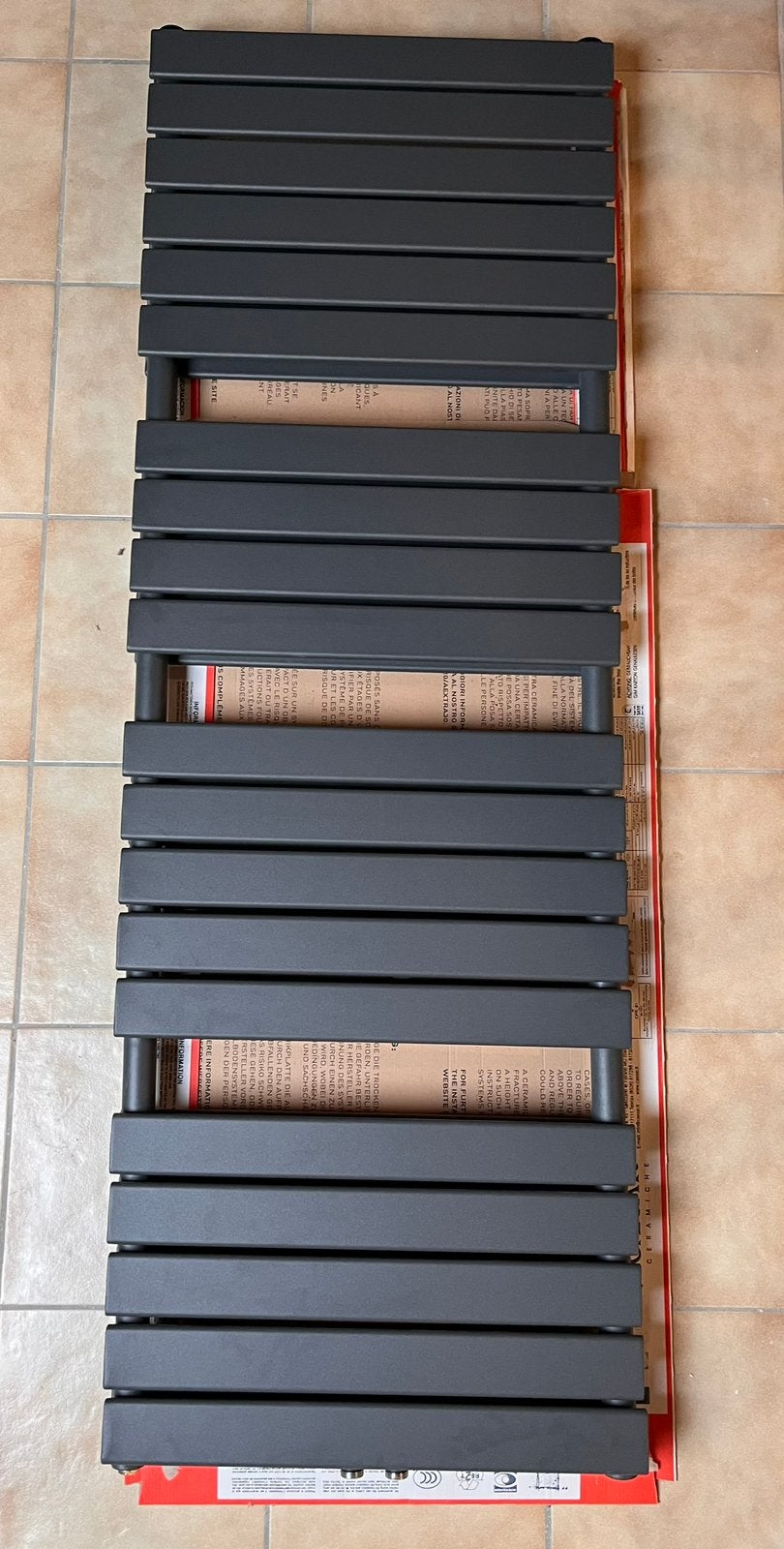 Design handdoek radiator 1970W, Doe-het-zelf en Bouw, Verwarming en Radiatoren, Ophalen, Hoog rendement (Hr), Radiator, Zo goed als nieuw
