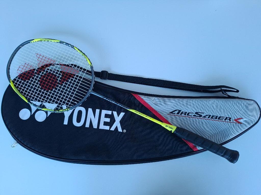 Badminotonracket YONEX Arcsaber 7 Play, Ophalen, Zo goed als nieuw