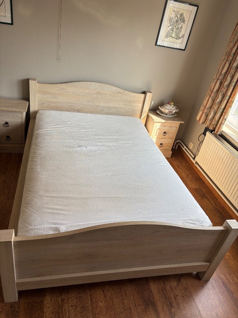 Slaapkamer, Comme neuf, Enlèvement, Bois, Deux personnes