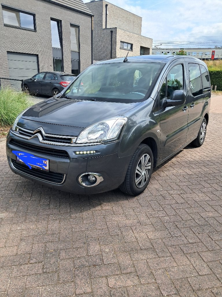 Citroën  berlingo, Voorwielaandrijving, Euro 5, Stof, 4 cilinders