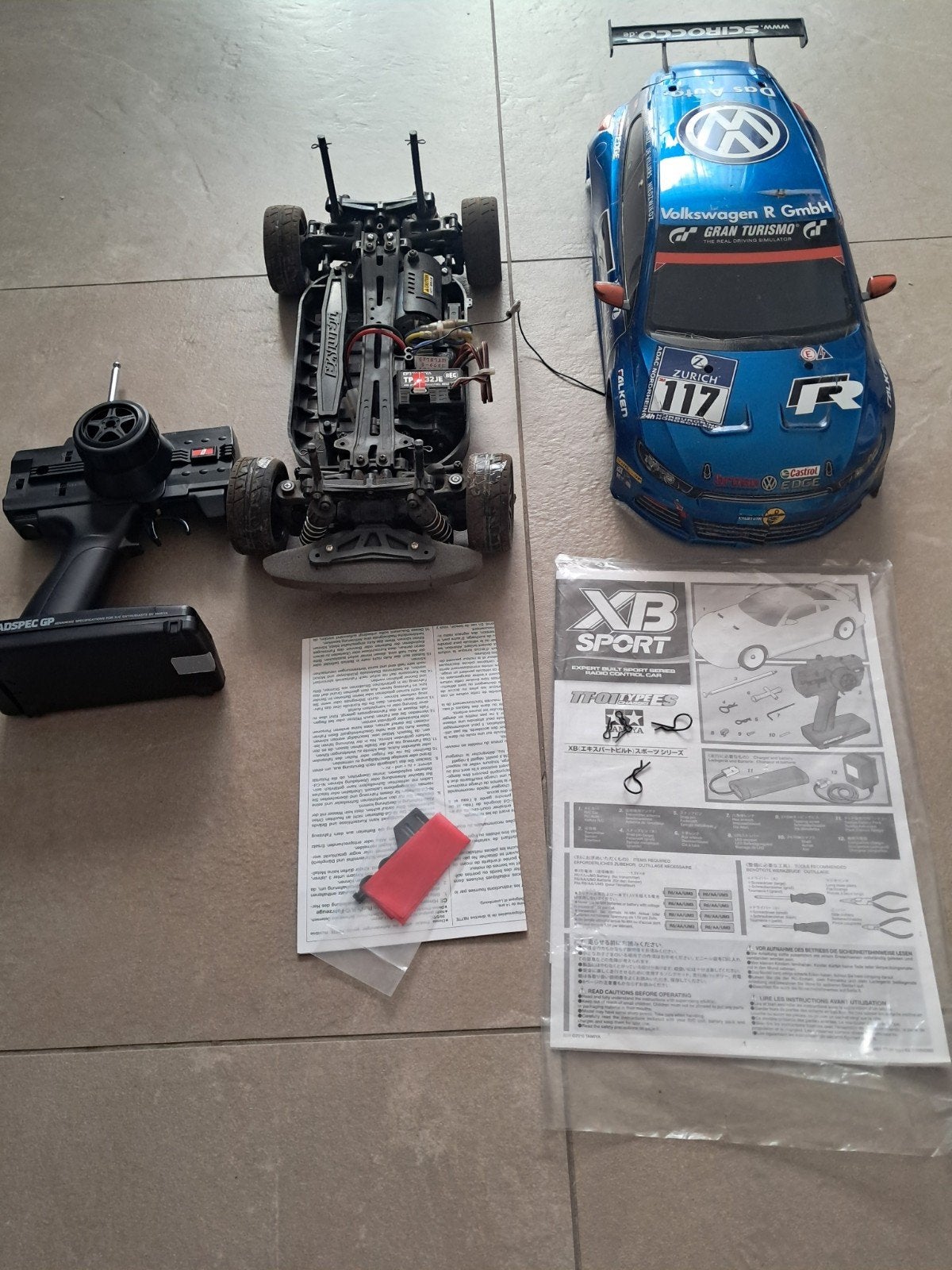 RC AUTO TT-01 Volkswagen body plus zender., Ophalen, Gebruikt, Elektro, Auto onroad