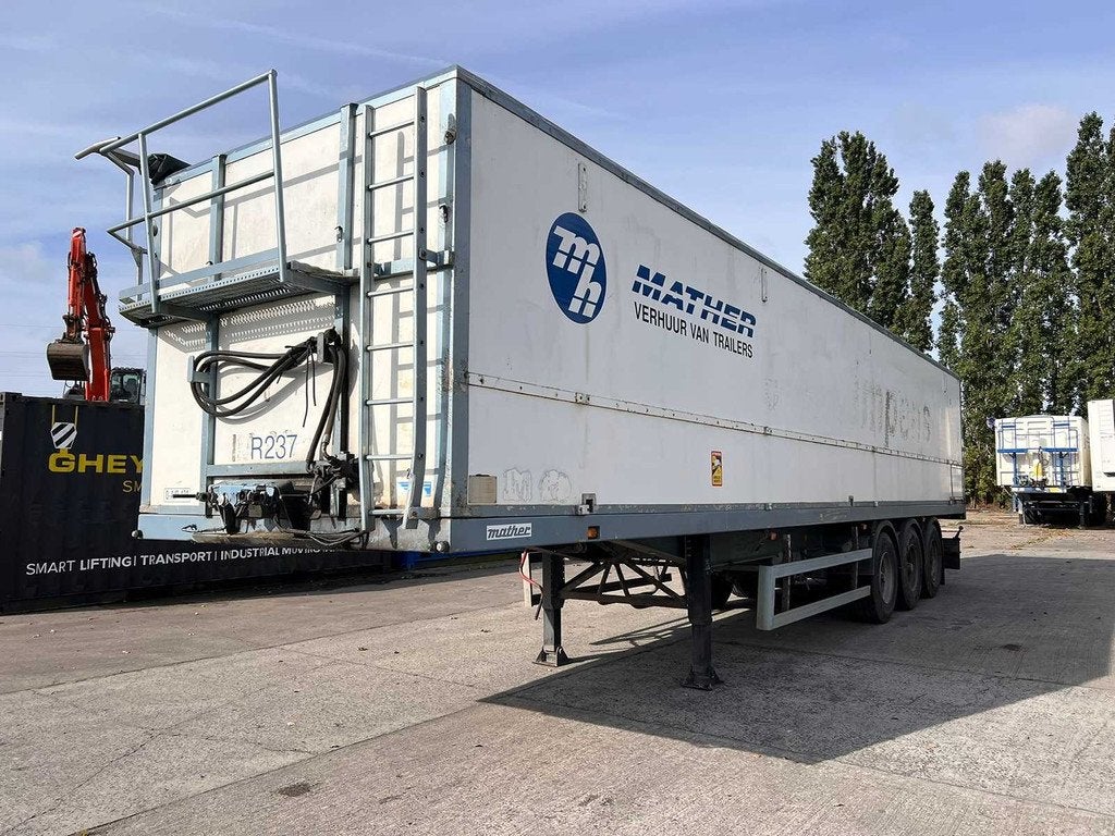 OVA - 2002 - Remorque à bande, Autos, Camions, Achat, Entreprise, Autres carburants, Remorques et Semi-remorques