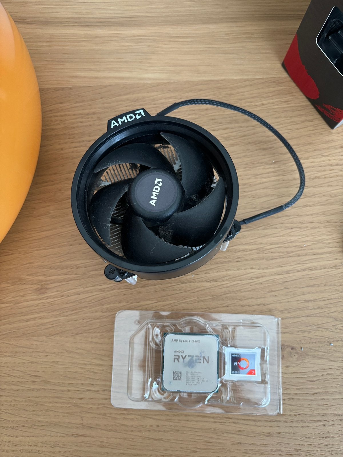 Ryzen 5 3600x met bijhorende cooler, Ophalen, Zo goed als nieuw, 6-core, 3 tot 4 Ghz
