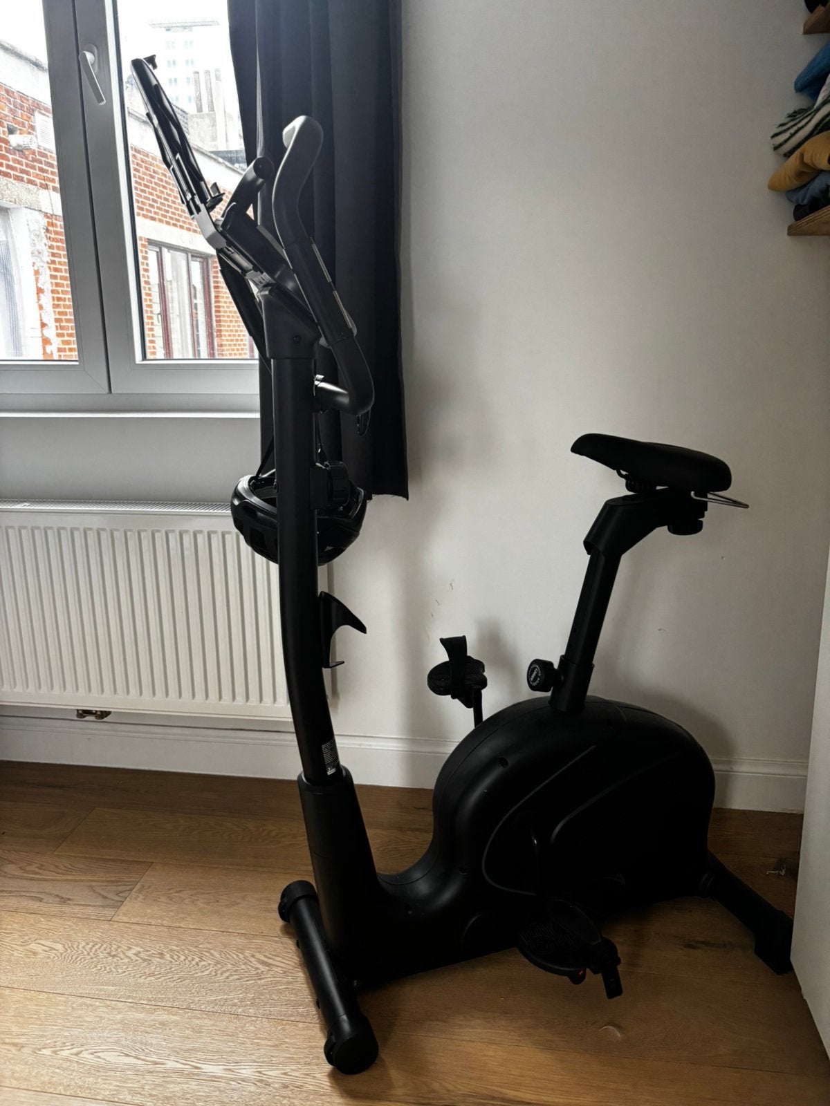 Hometrainer Active Touch, Sport en Fitness, Fitnessapparatuur, Ophalen, Gebruikt, Metaal, Benen