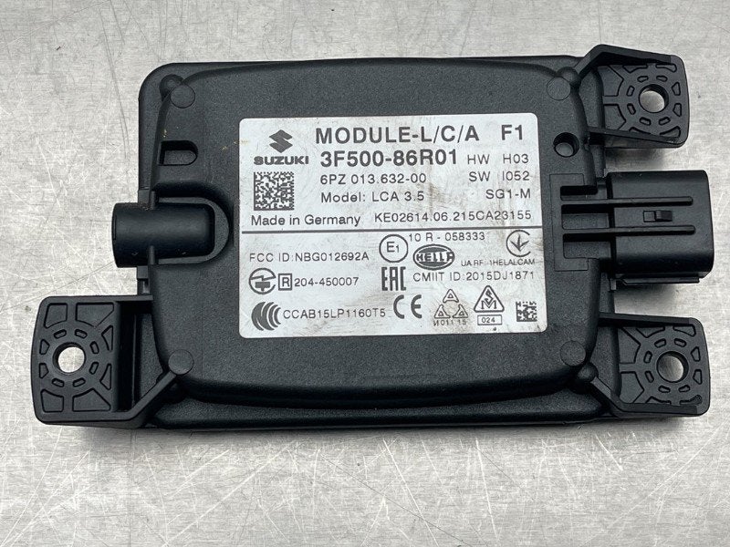 CAPTEUR RADAR Suzuki Vitara (LY / MY) (|3F50086R01|), Utilisé, Suzuki